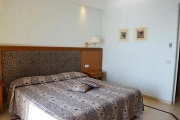 酒店 Ristorante La Lampara