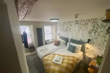 Bed and Breakfast The Hive At Poppi Red