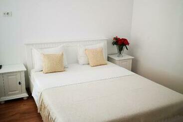 膳宿费 Brize Guest House