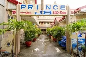 Hotel Reddoorz @ Prince Jb Beach Resort Zambales