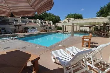 Aparthotel Villas At Southgate