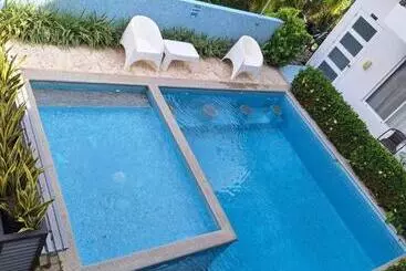 Hotelli Marino Ballena