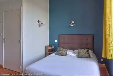 Отель Queen Serenity