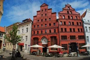 Romantik Hotel Scheelehof Stralsund
