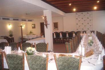 膳宿费 Landhotel Pingel