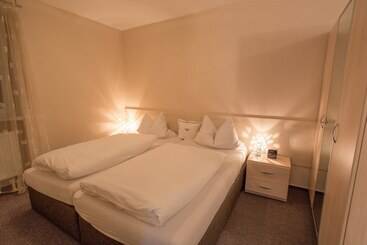 膳宿费 Landhotel Schöll