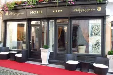 Hotel Allegro