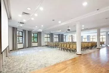 فندق Dolina Charlotty Resort&spa