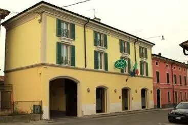 בית מלון כפרי Gambara