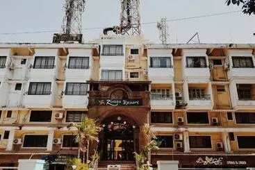 Hotel Rivasa Resort Beach Walk