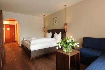 酒店 Vier Jahreszeiten