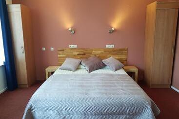 ホテル De Wilde Kriek   Before De Karsteboom