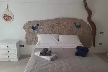 ペンション Bed And Breakfast Murales Orgosolo