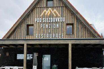 Pension Penzion A Restaurace Pod Sjezdovkou