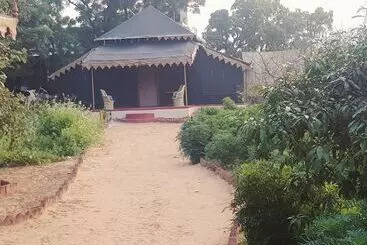 Hotel Orchard Tents & Tranquility  Glamping