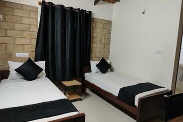 Vandrarhem Minimal Poshtel