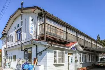 Bed & Breakfast ひるがの高原民宿大蔵屋