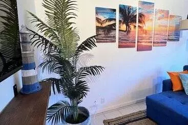 Huoneistohotelli Coco Bay Vacation Condos