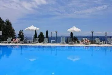 Rising Sun Apartments And Studios