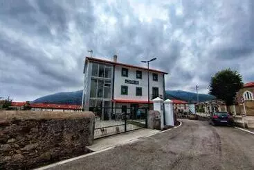 Albergue De Santullán