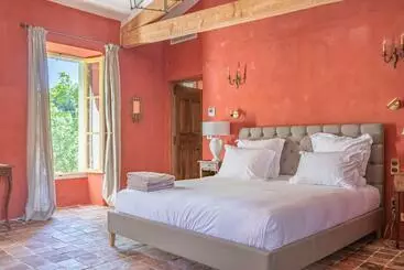 Bed and Breakfast Prieuré Notre Dame De Conil 12e Siècle