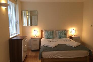 Turist apartmanları Still Life Monument Executive