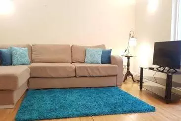 Turistlägenheter Still Life Monument Executive