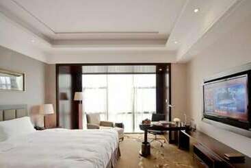 בית מלון כפרי Howard Johnson Shipu Plaza Ningbo