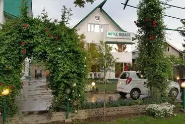 Hotel Mirage