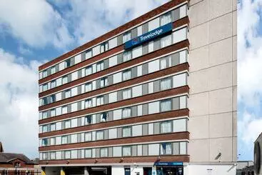 호텔 Travelodge Altrincham Central