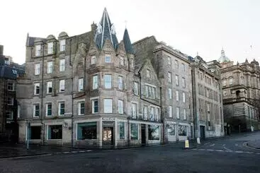 Motel One Edinburgh Royal
