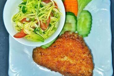 فندق Kampot Riverfront Boutique