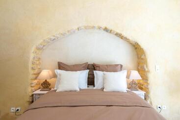 住宿加早餐 Maison D Hôtes Les Caroubiers