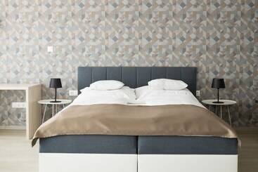 ホテル Parizs Garden Apartments