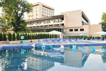 فندق хотел българия петрич