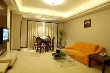 Hotel Bossman International