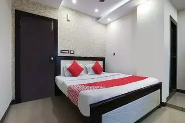 Hotel Sandarshini Inn