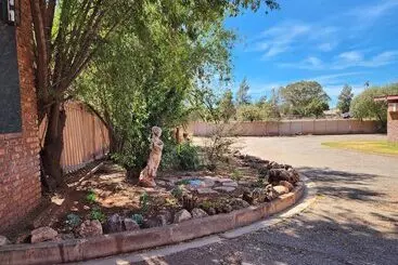 ホテル Postmasburg Inn