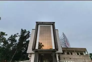 Hotelli Ashirwad Inn