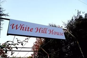 هتل White Hill House
