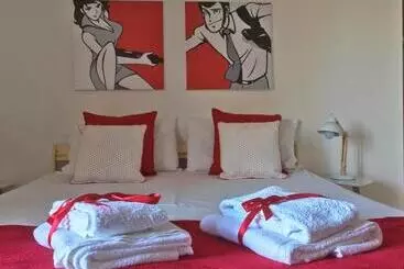 Bed and Breakfast Red Sunset