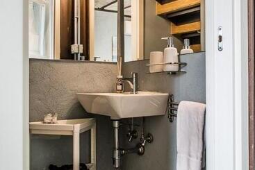 膳宿费 Giulia Camere