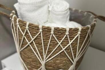 تختخواب و صبحانه Le Tre Rose