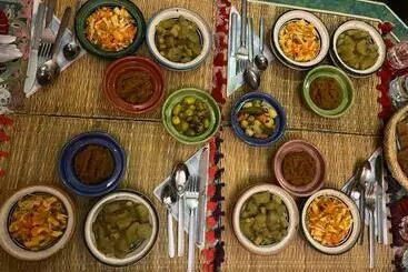 تختخواب و صبحانه Dar Pa Labzioui