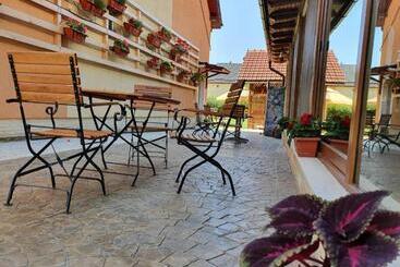 تختخواب و صبحانه Casa Irinella