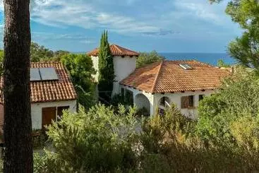 Aamiaismajoitus (B&B) La Tour