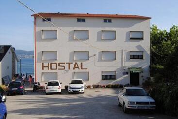 پانسیون Hostal Carabela