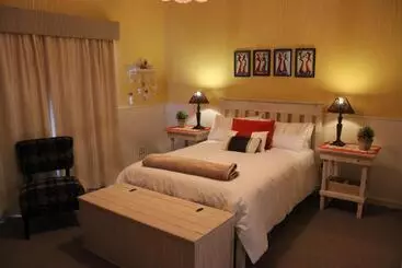 Majatalo Smuts Ave. Guest Rooms