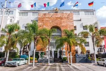 ホテル European Life Style Executive Suites