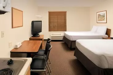 هتل Woodspring Suites Midland